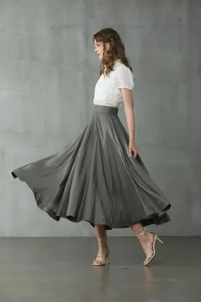 Cherry 22 | silver gray skirt