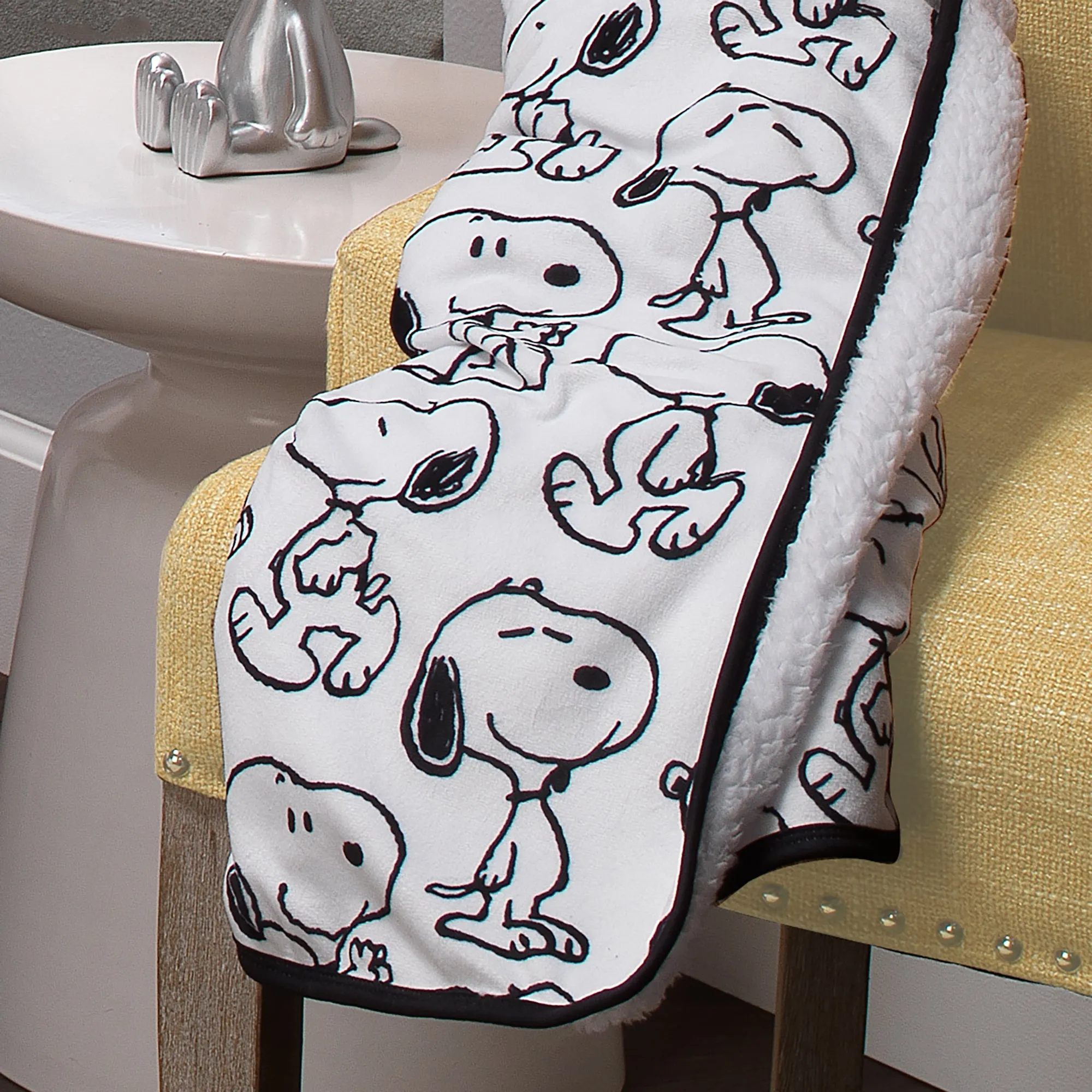 Classic Snoopy Baby Blanket