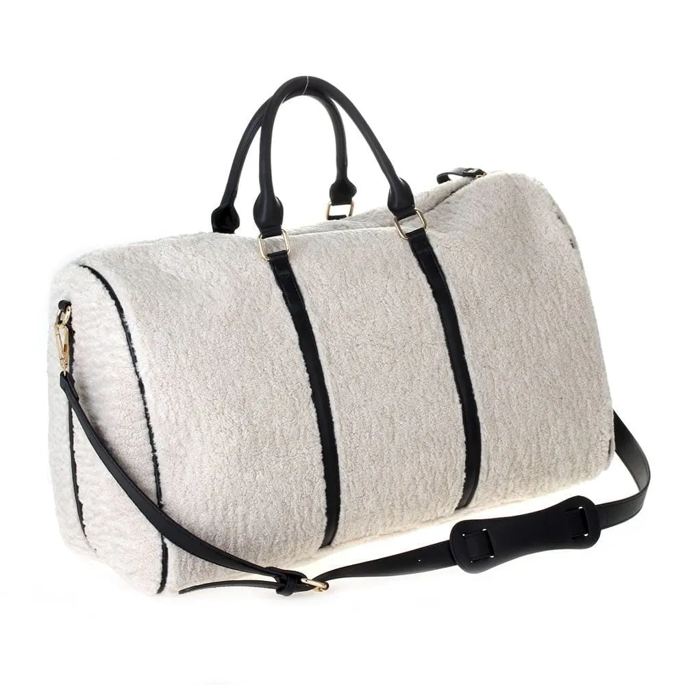 HD3839  Shearling Fleece Around Duffel Bag