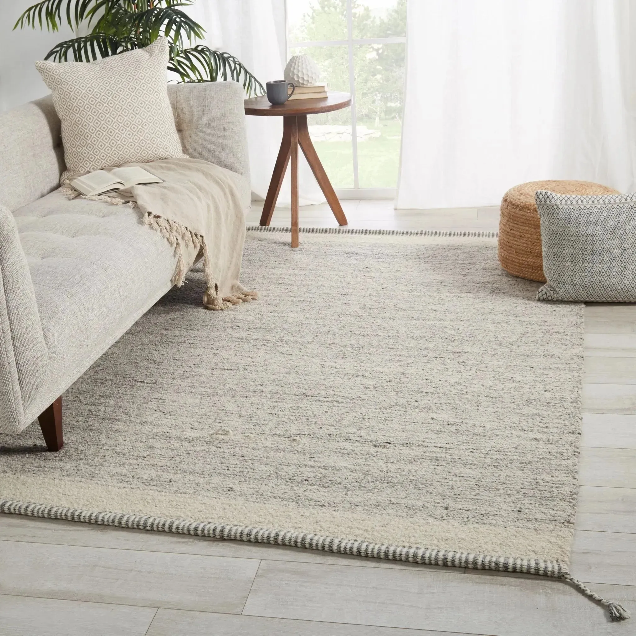 Nazca NAZ03 Gila Gray/Ivory Rug