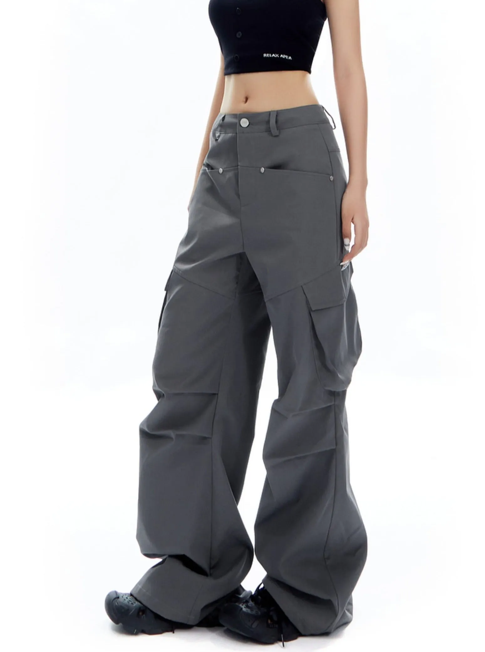 Pinch Pleats Wide-Leg Pants