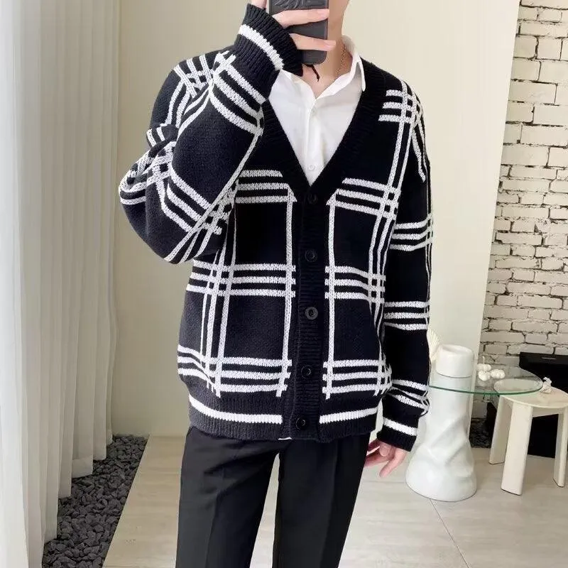 Striped Knitted Retro Men's Cardigan Coat – Timeless Casual Elegance